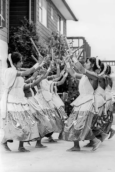 Image: Gujarati dance