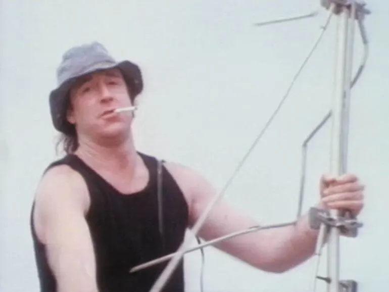 Image: Fred Dagg adjusts the aerial for TV2