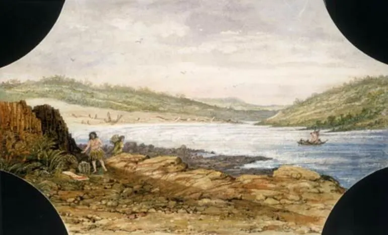 Image: Collecting seafood at Porirua Harbour