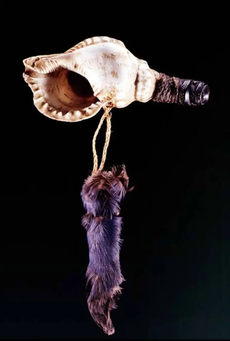 Image: Pūtātara (shell trumpet)