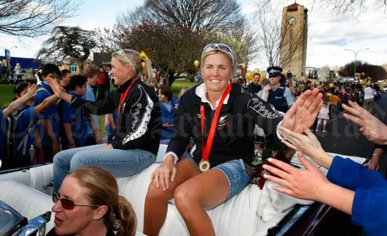 Image: Champion rowers