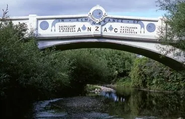 Image: Kaiparoro bridge, Wairarapa