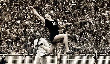 Image: Yvette Williams at the Empire Games, 1950