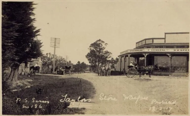 Image: A Waipū store, 1917
