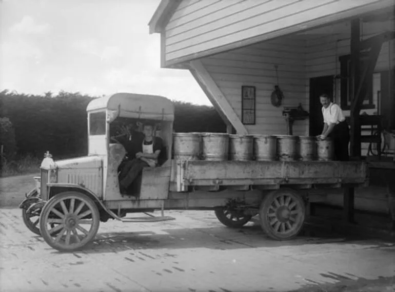 Image: Milk truck