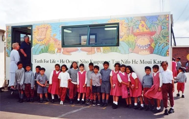 Image: Dental health van