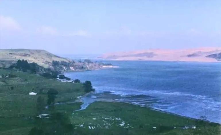 Image: Heads of the Hokianga Harbour