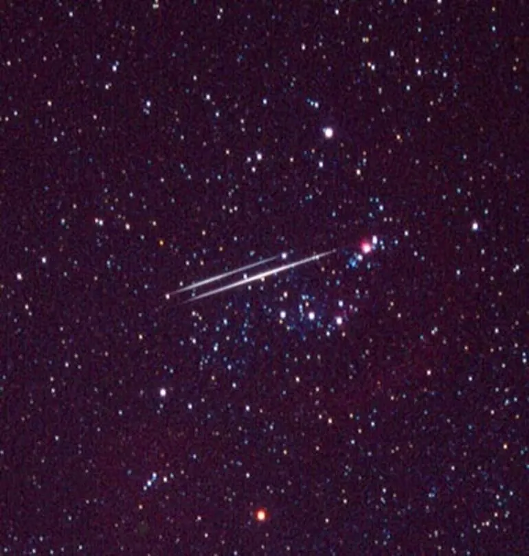 Image: Meteors in Orion