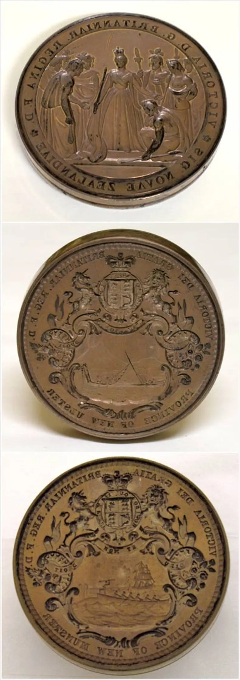 Image: Government seals