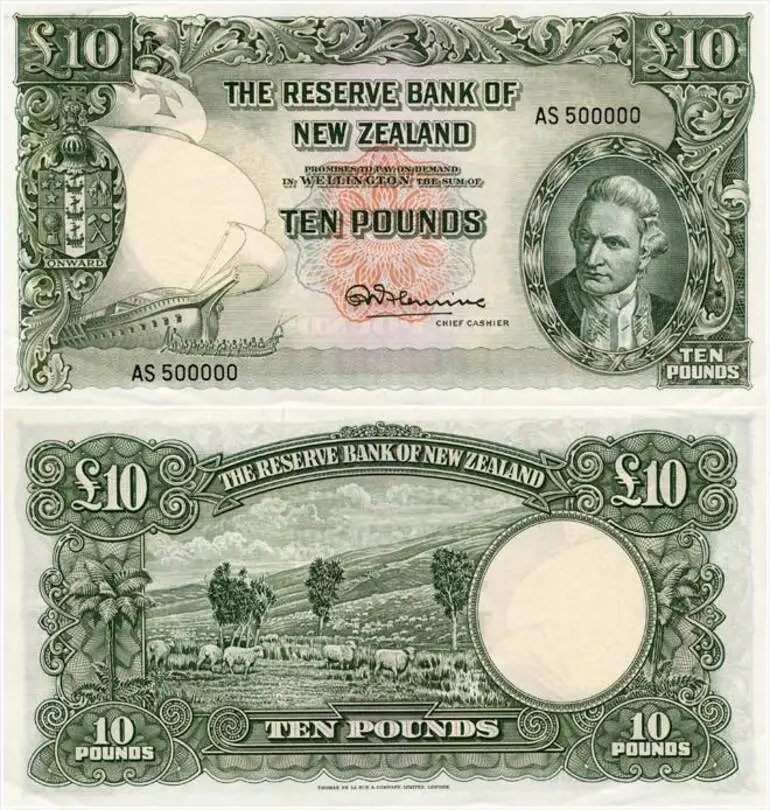 Image: Second series of banknotes: £10