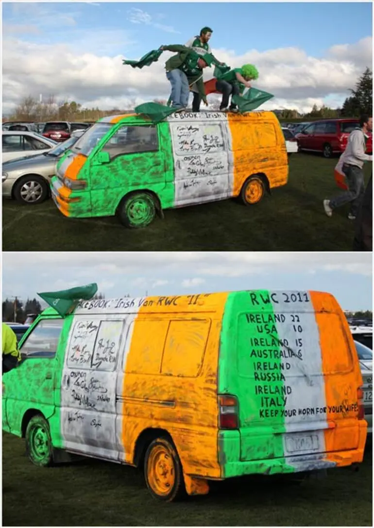 Image: Irish tourists
