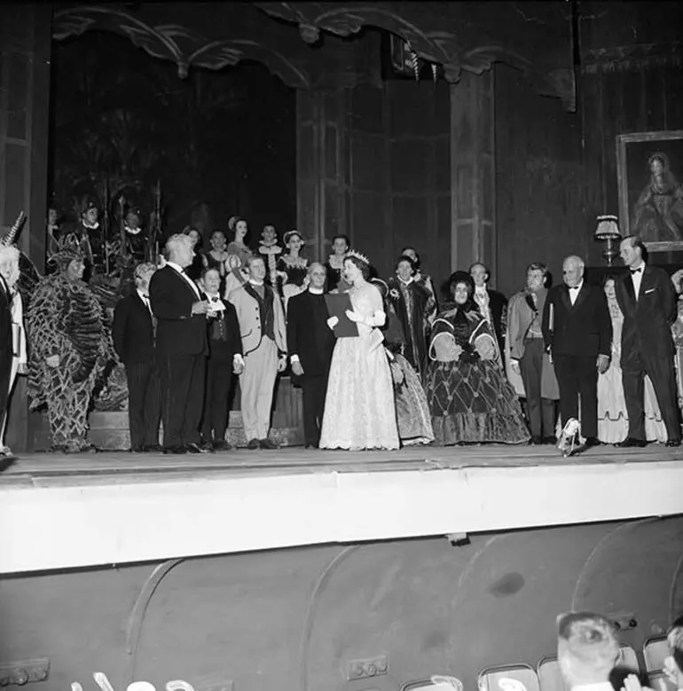 Image: Queen Elizabeth II and the arts council charter, 1963