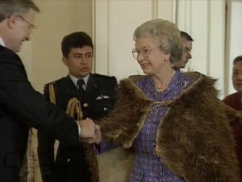 Image: Royal apology to Tainui, 1995