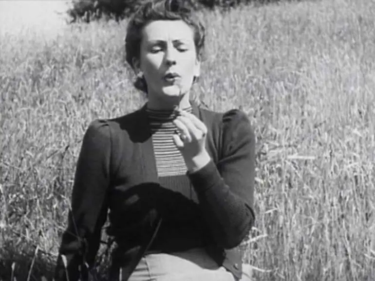 Image: Wartime fashion, 1943