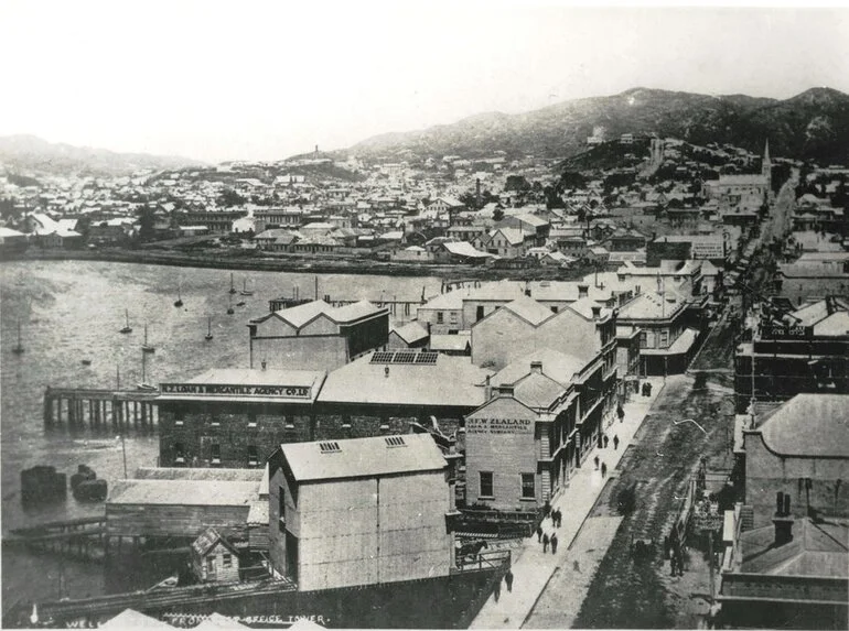 Image: Looking south up Customhouse Quay and Willis Street