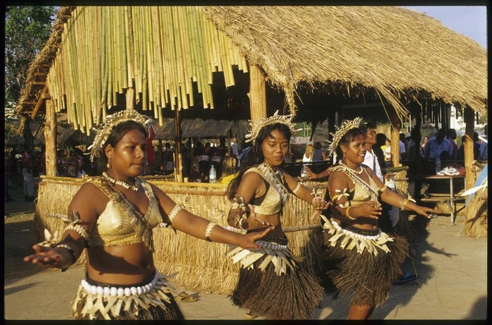 Kiribati women performing at the 8th Festival of Pacific Arts, Noumea