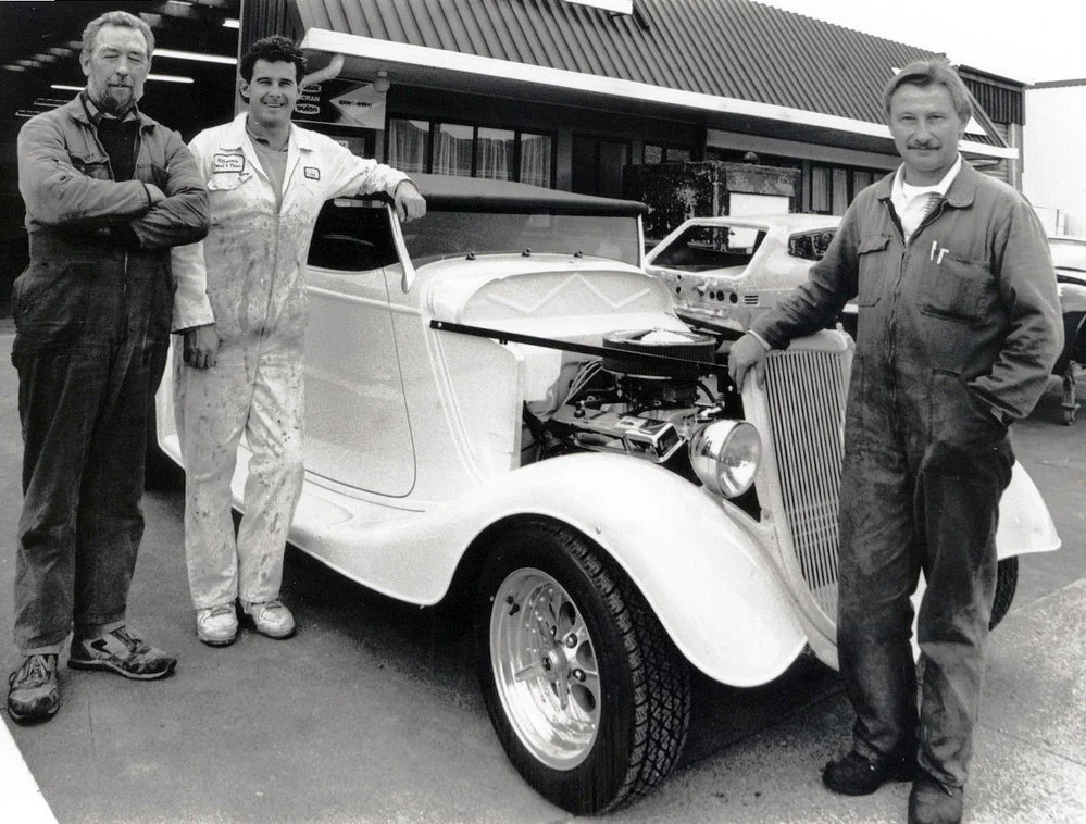 Fibreglass replica 1934 Ford Roadster
