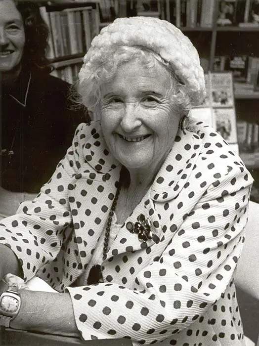 Pérrine Moncrieff, 1976