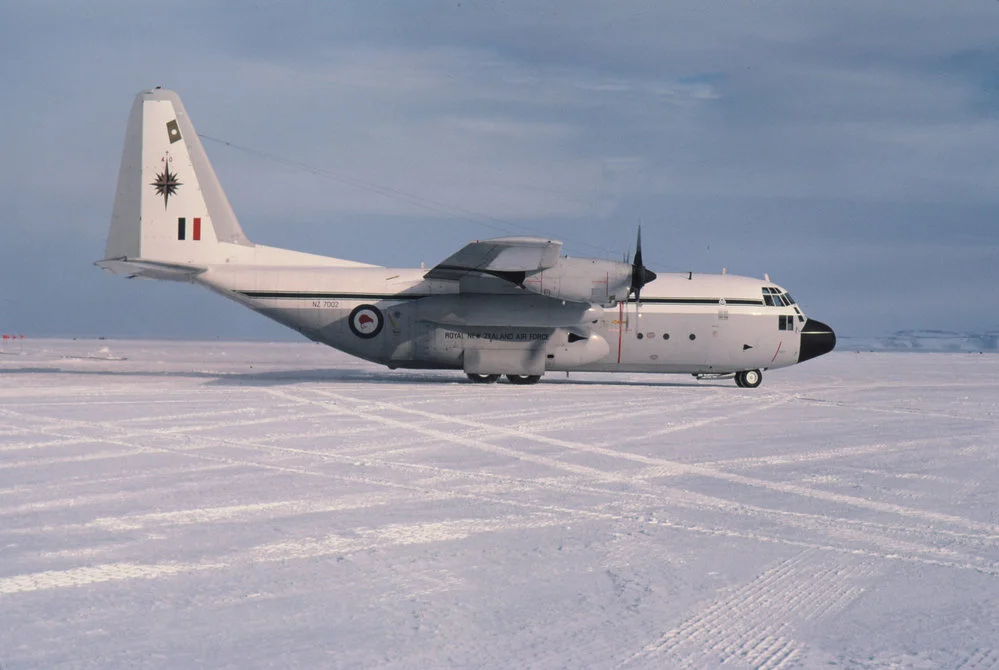 RNZAF C-130 | Record | DigitalNZ