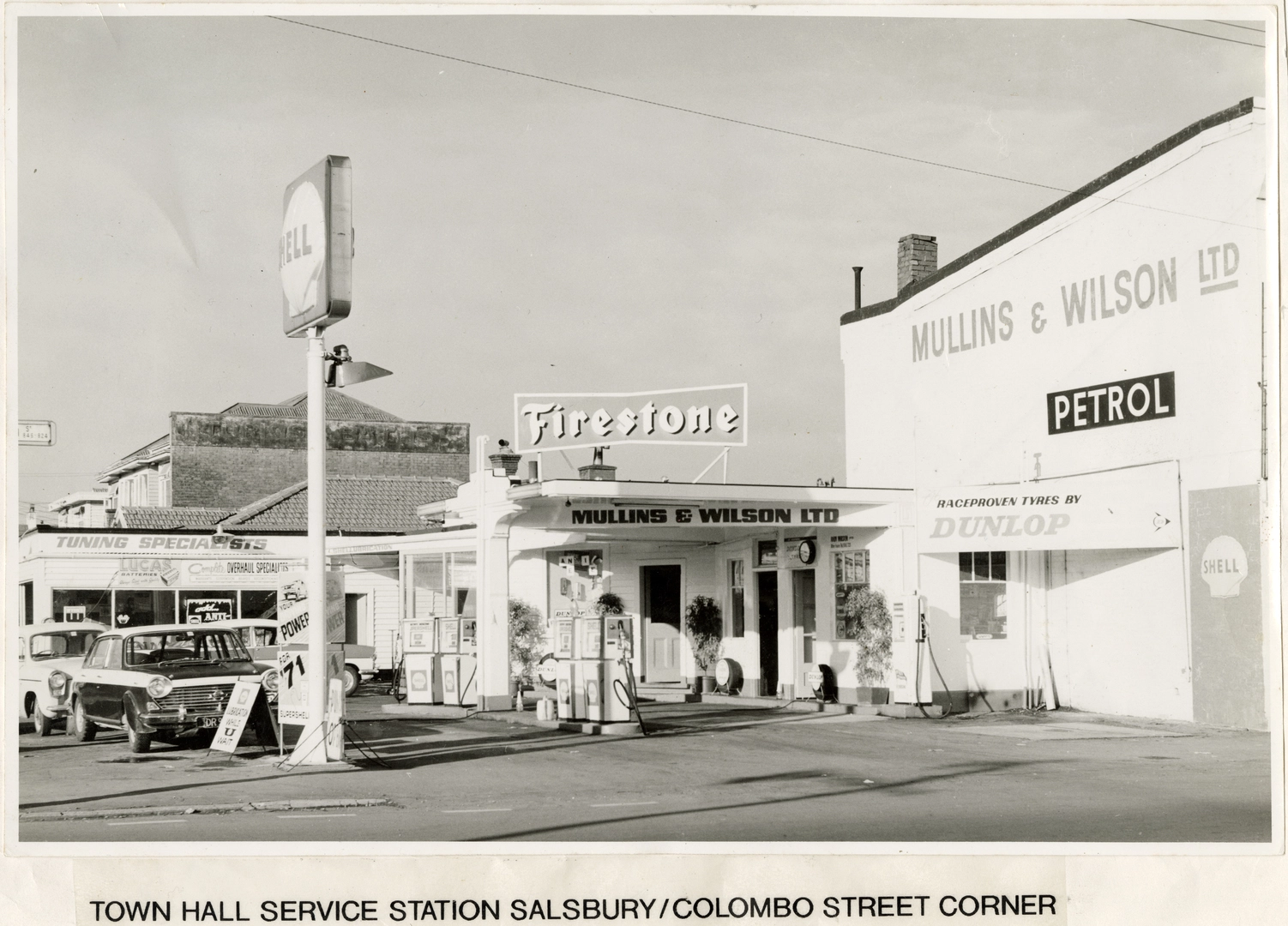 Town Hall Service Station