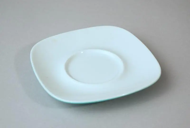 Saucer Air New Zealand