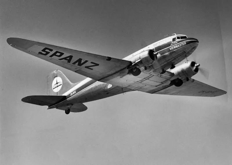 SPANZ DC-3 plane 'Jean Batten', Record