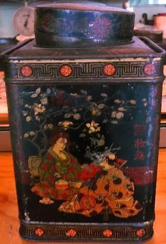Container Oriental tea tin