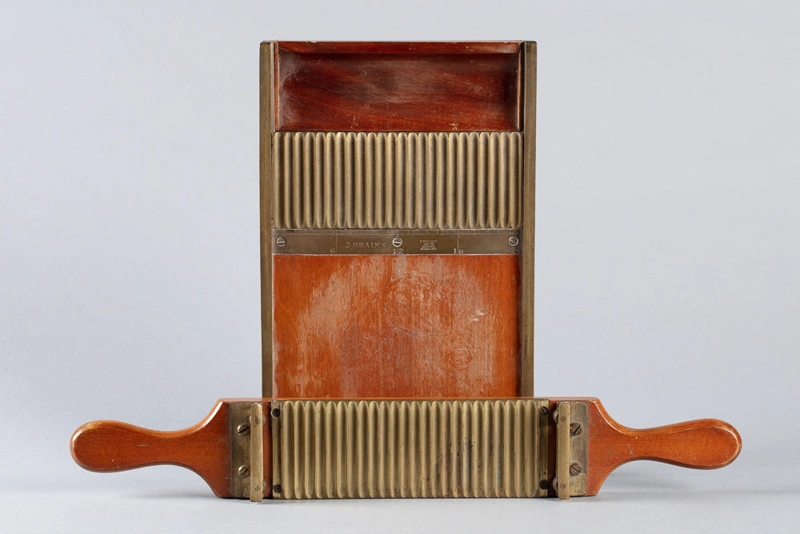 Pill Machine and Roller