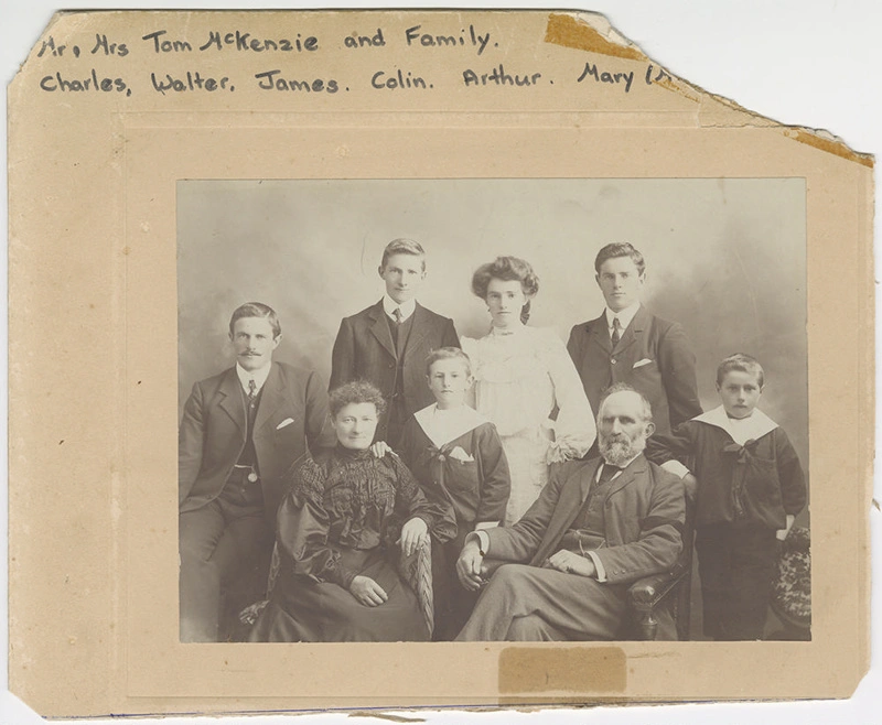 Photograph, Thomas and Christina McKenzie and family | Record | DigitalNZ