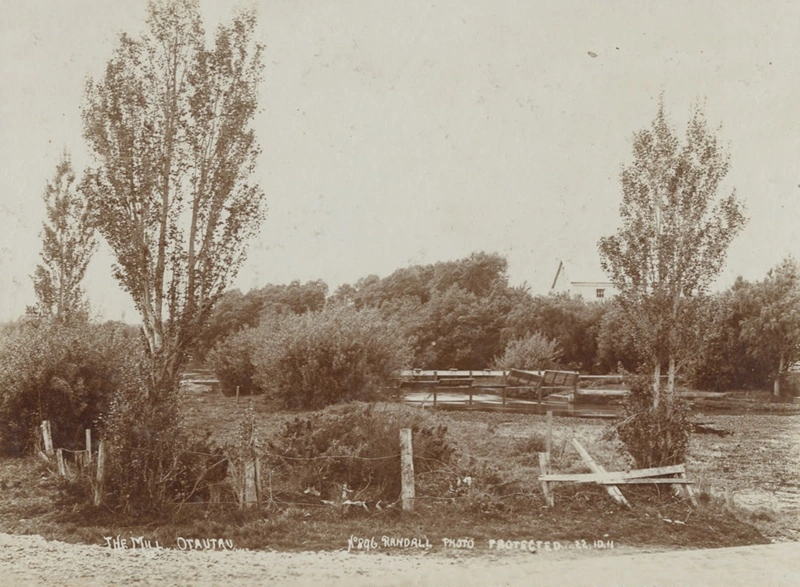 Photograph, Old Otautau Flour Mill 