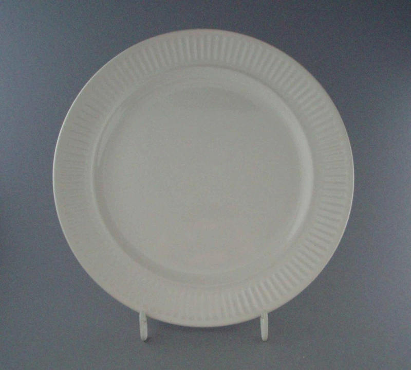 Luncheon plate - Apollo pattern