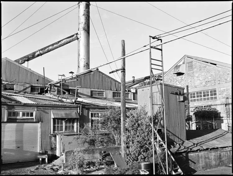 Auckland Laundry, Surrey Crescent, Grey Lynn, 1989 | Record | DigitalNZ