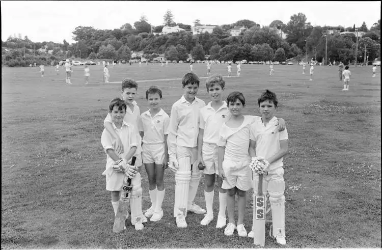 Kings Gold Junior Division Cricket Team, Shore Road, 1989