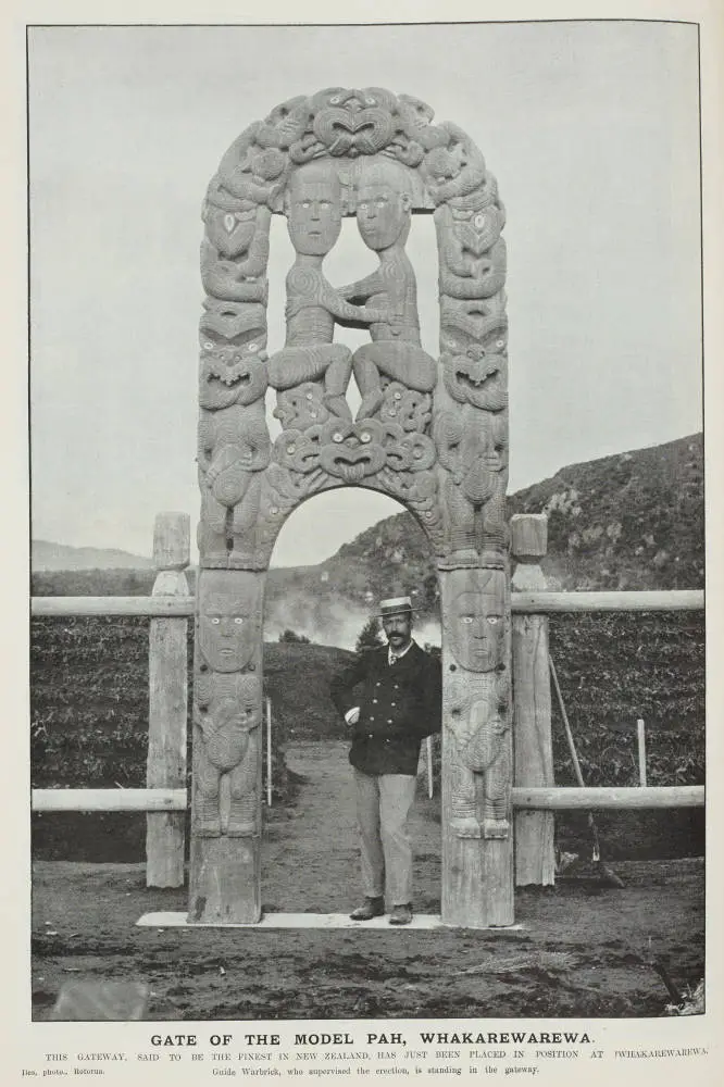 Gate of the model pah, Whakarewarewa