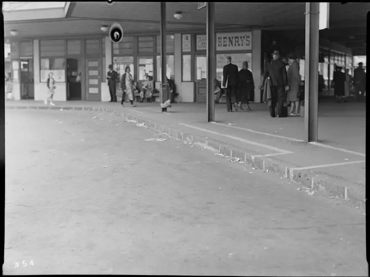 municipal-transport-station-galway-street-auckland-central-1949