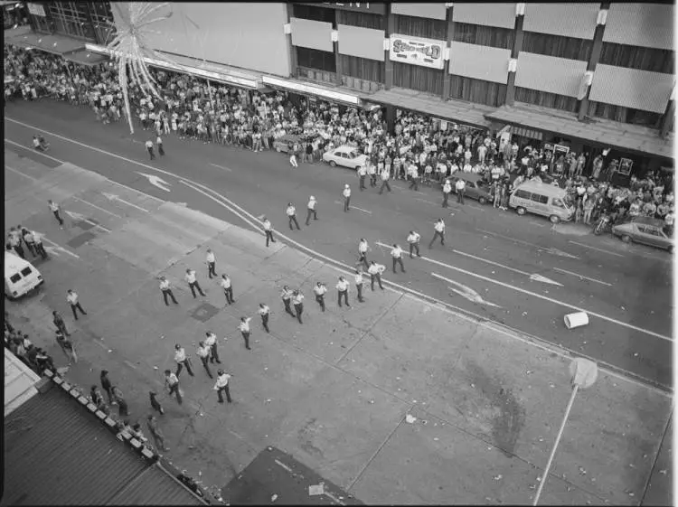 Queen Street Riot, Auckland Central, 1984 | Record | DigitalNZ