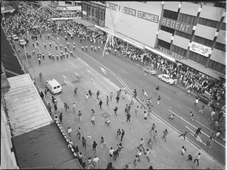 Queen Street Riot, Auckland Central, 1984 | Record | DigitalNZ