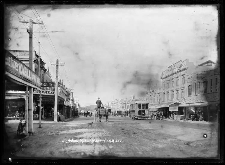 Gladstone Road, Gisborne