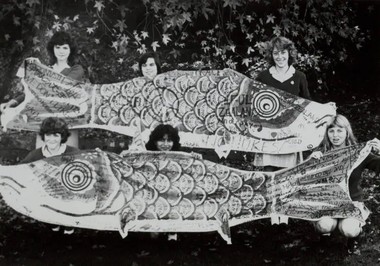 Peace message from Japan, Ōtāhuhu, 1985.