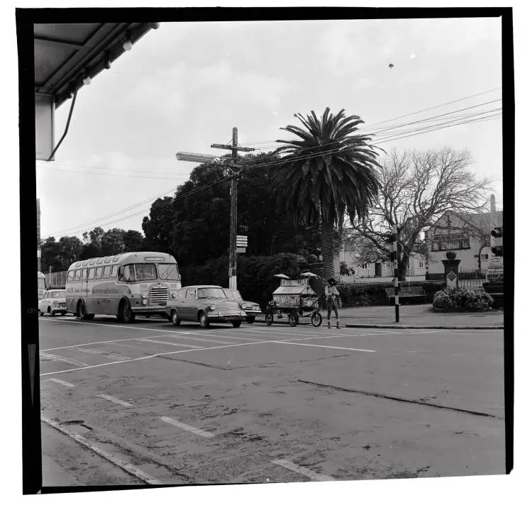 'King of Walk', Manurewa, 1972