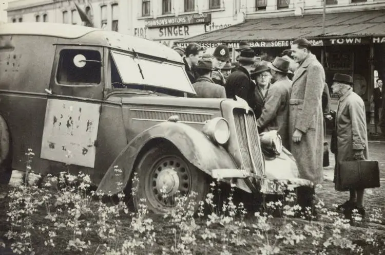 Victory celebrations, Auckland, 1945