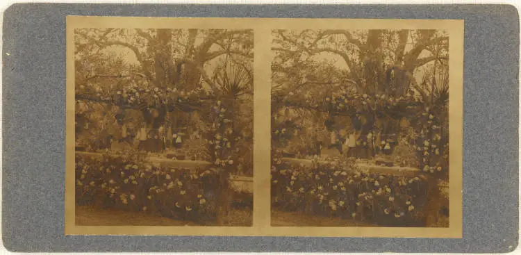 Garden party at Titirangi, 1919