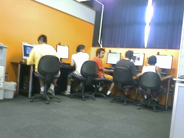 Kawerau Library computer area.