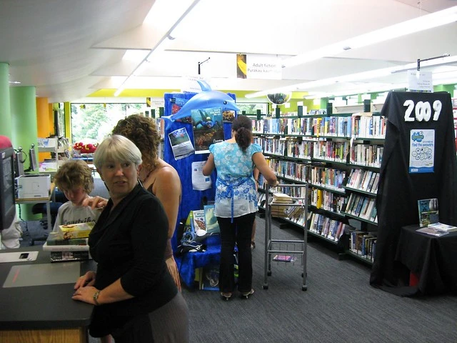 Self issue machine, Warkworth Library