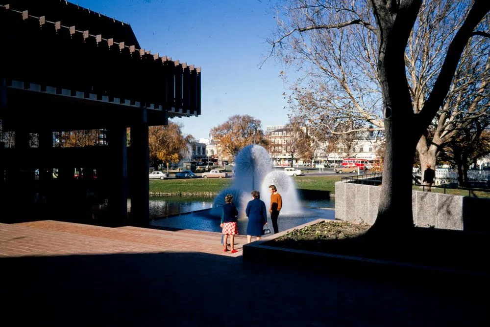 Christchurch Town Hall, water fountain