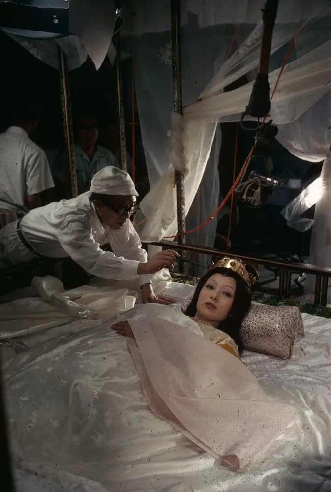 Japan series: film set