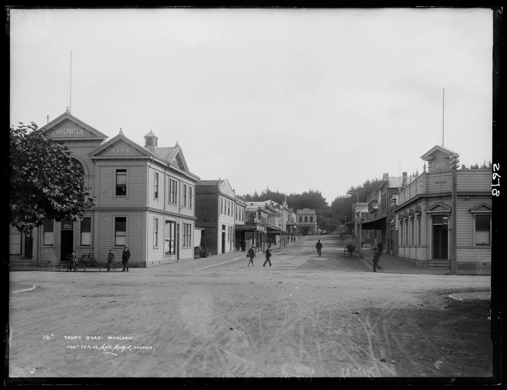 Taupo Quay, Wanganui Record DigitalNZ