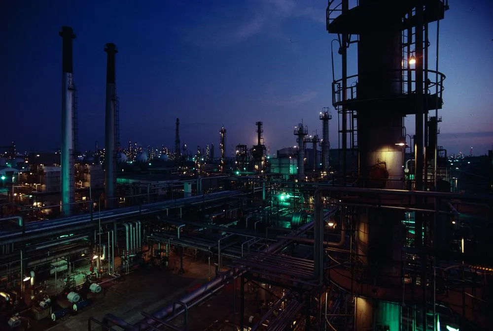 Japan Series: Kawasaki Oil Refinery