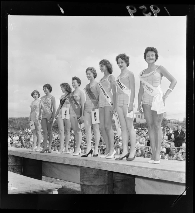 Miss New Zealand contest at Paraparaumu | Record | DigitalNZ