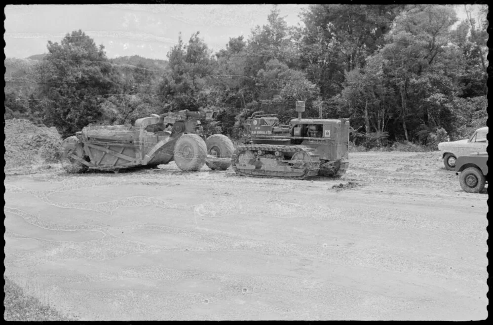 Accident, Kaimai, wrecked truck | Record | DigitalNZ